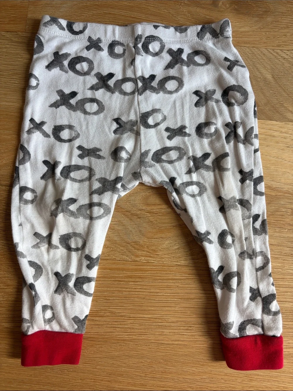 BURTS BEES | White XO Print Two-Piece with Red Trim, Valentines Pajamas